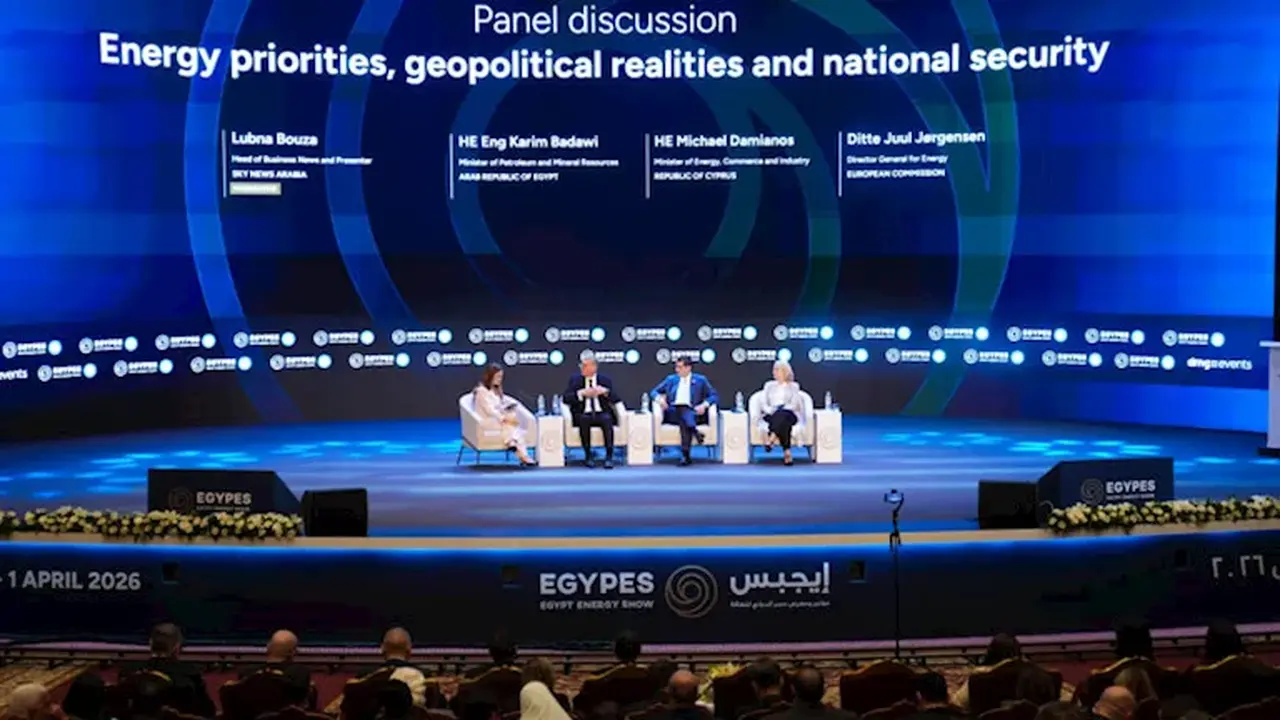 اتفاق إطاري بين مصر وقبرص لتعزيز استثمارات الغاز وتدفق أولى الشحنات